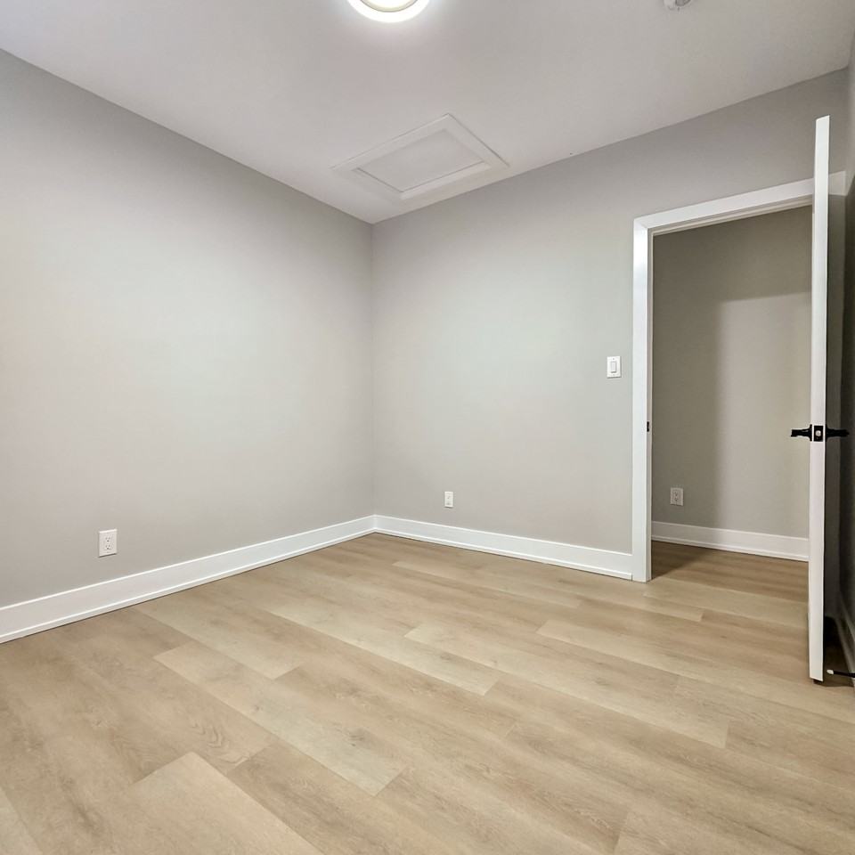 167 Nairn Avenue #1 - Photo 4 of 15