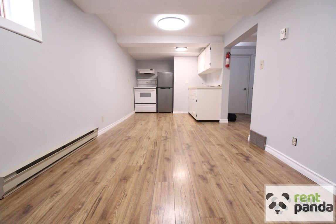 96 Melvin Ave - Photo 3 of 8