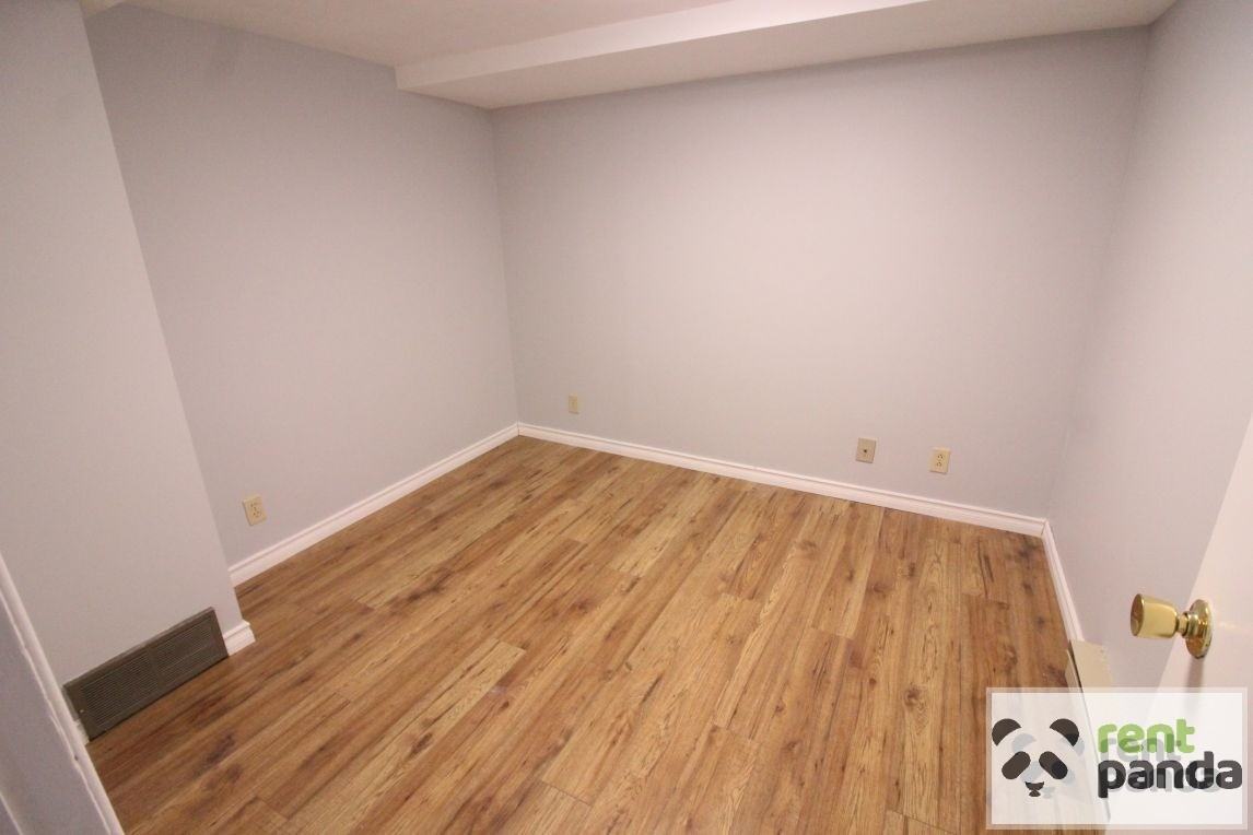 96 Melvin Ave - Photo 4 of 8