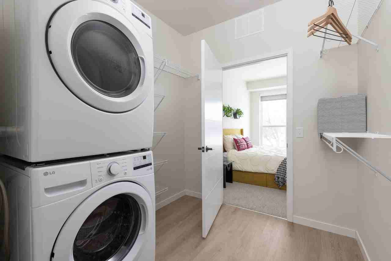 First & Banks - Photo 5 of 50