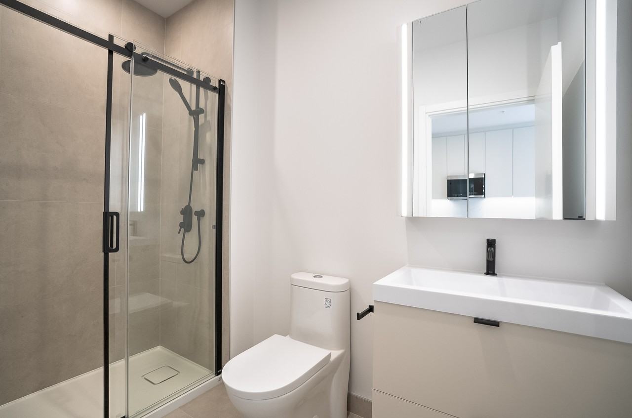 1245 Rue Sherbrooke Ouest #406 - Photo 7 of 30