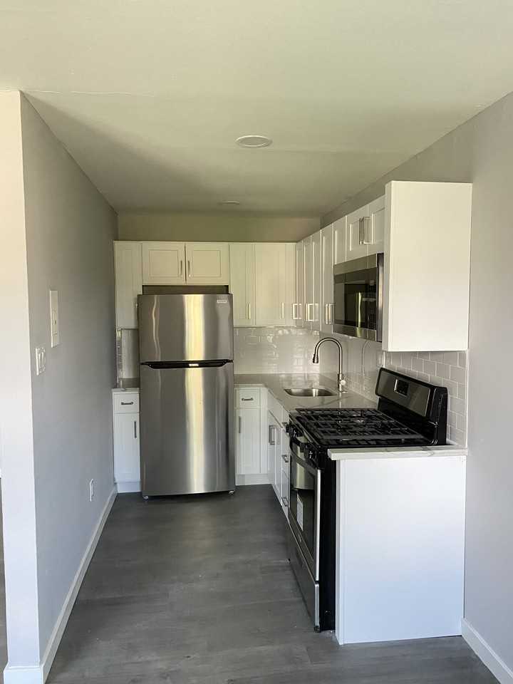 262 East Cliveden Street #10 - Photo 5 of 17