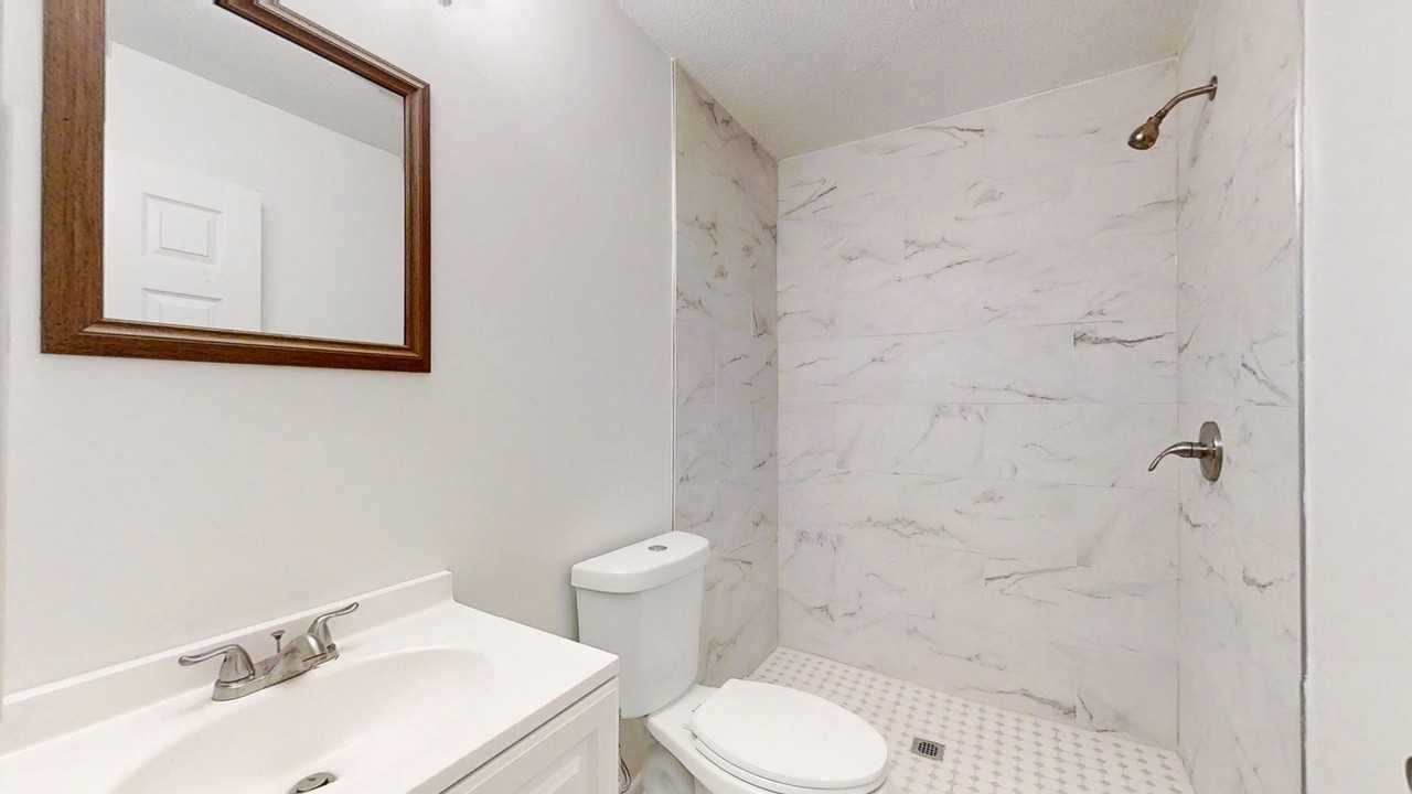 900 E Grand Ave #311 - Photo 2 of 30