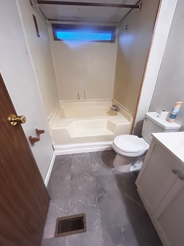 106 Courtillians Rd - Photo 5 of 6