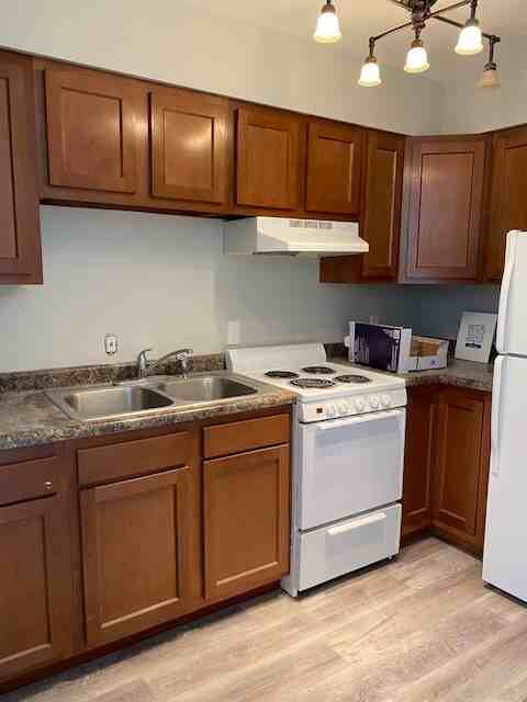 54 College Ave #2-2 - Photo 2 of 13