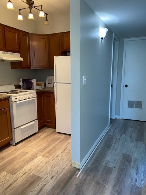 54 College Ave #2-2 - Photo 4 of 13