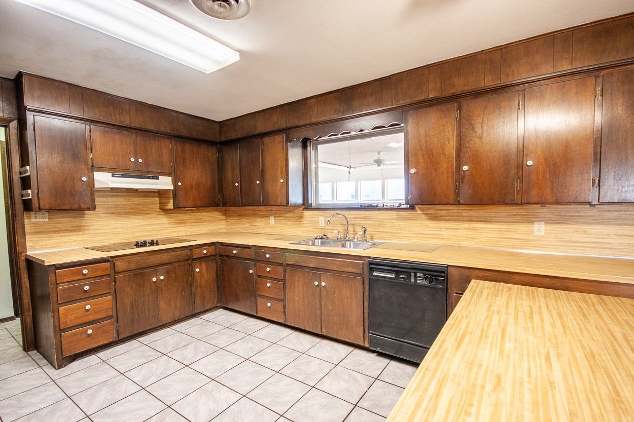 1321 Piedmont Dr #NA - Photo 7 of 30