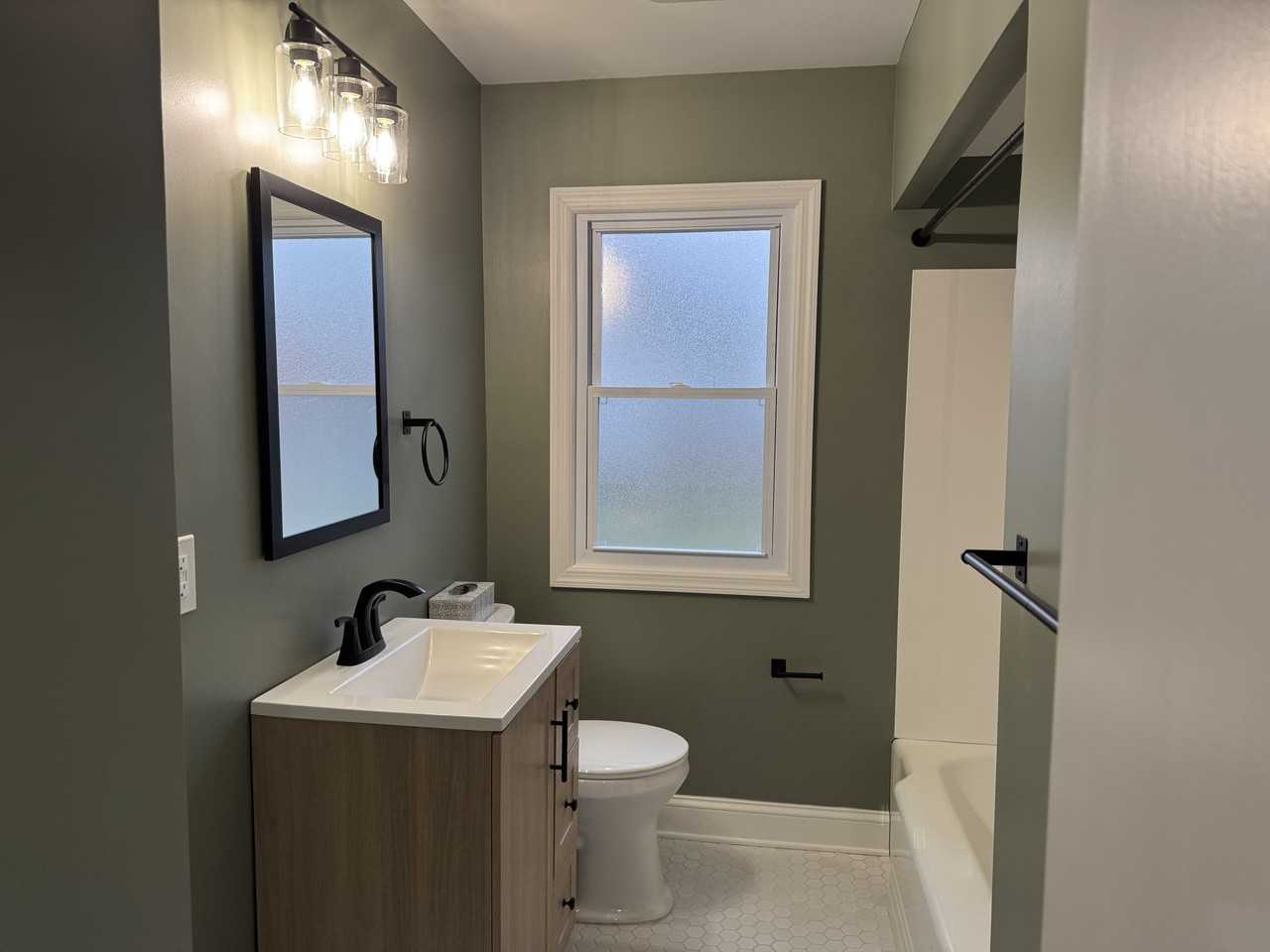 18702 Arrowhead Ave #NA - Photo 5 of 15