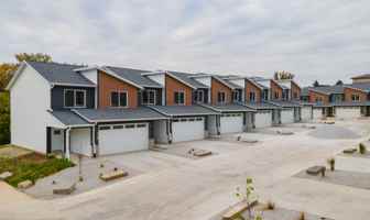 featured image of 5330 N Gaines St #405