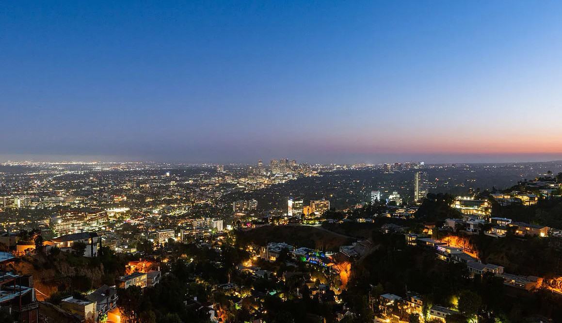 1600 Viewmont Dr #NA - Photo 3 of 22