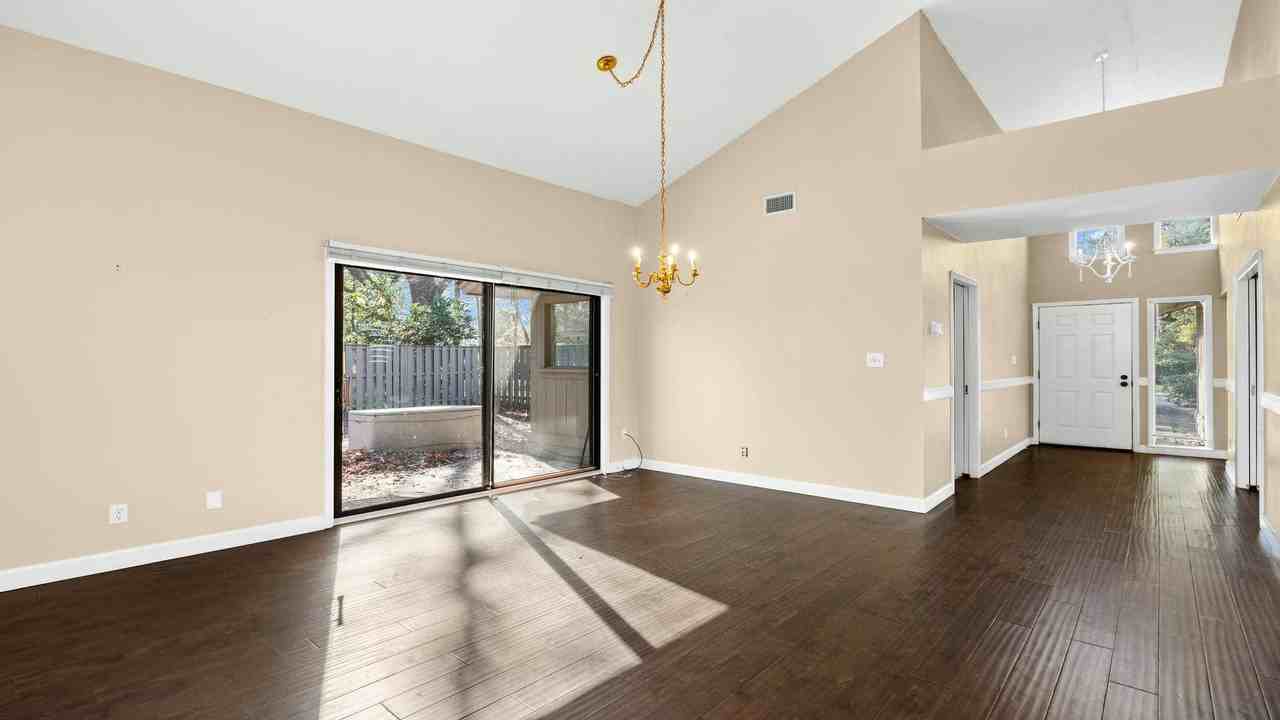 904 Dogwood Ct #NA - Photo 7 of 27