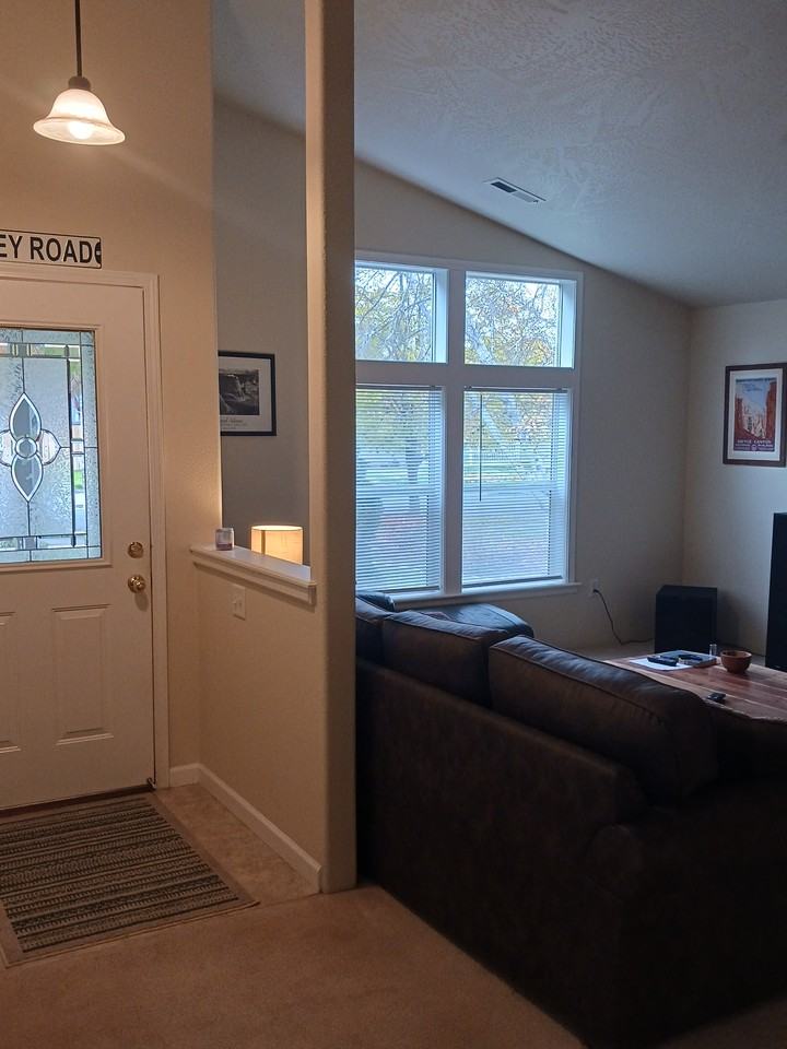 1361 Clearwater Dr #NA - Photo 5 of 14