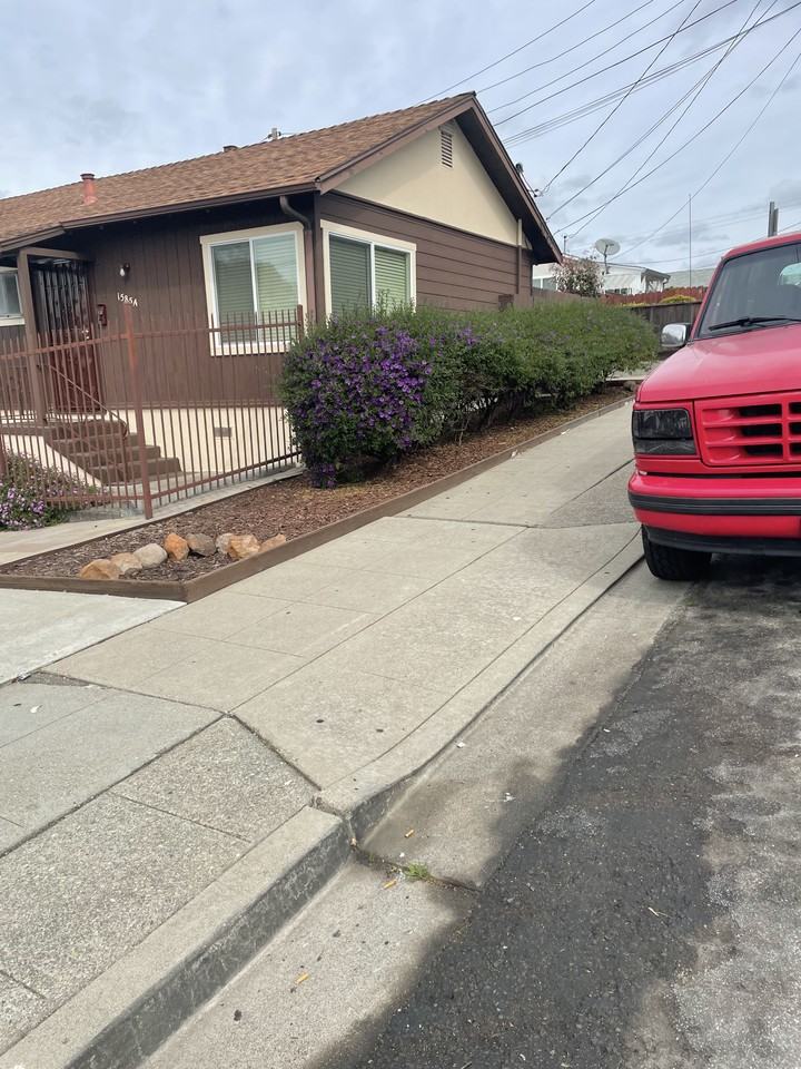 1581 Mono Ave #NA - Photo 2 of 13