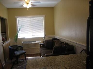 215 Vancouver Ave #NA - Photo 4 of 13