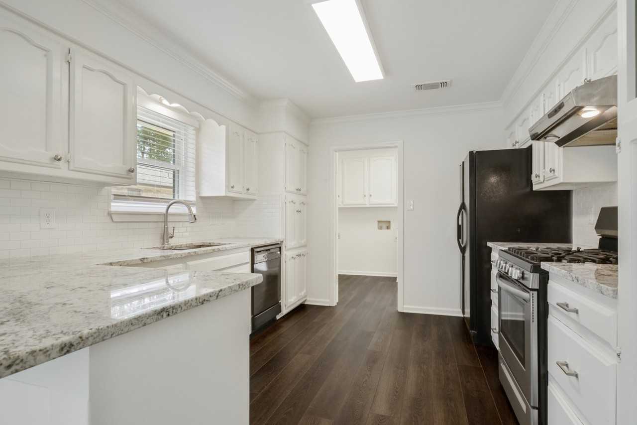 7738 Menlo Dr #NA - Photo 2 of 9