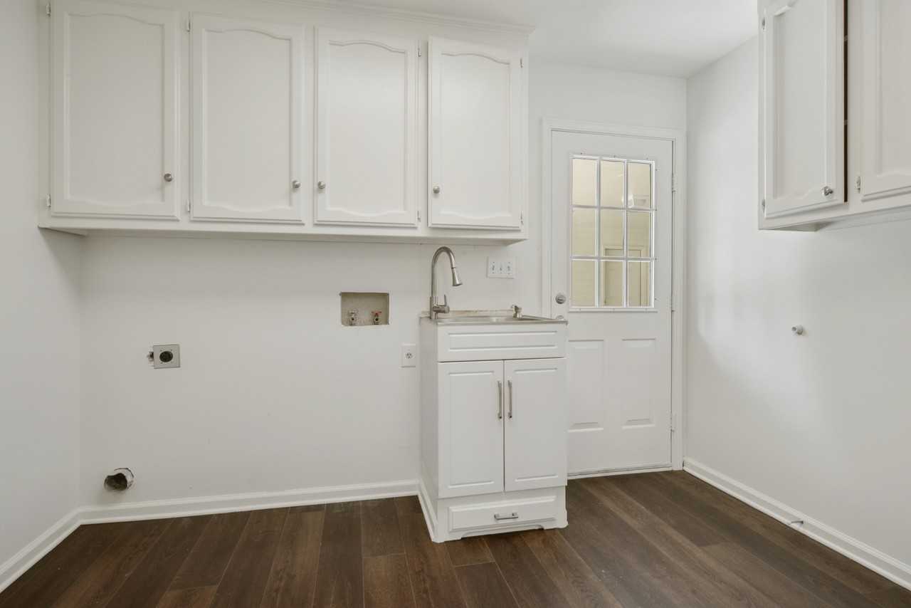 7738 Menlo Dr #NA - Photo 4 of 9