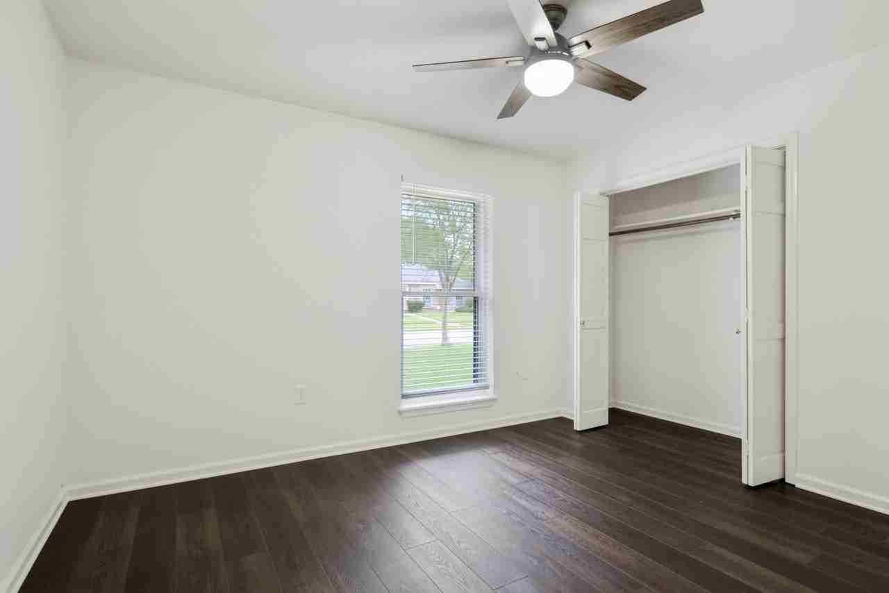 7738 Menlo Dr #NA - Photo 7 of 9