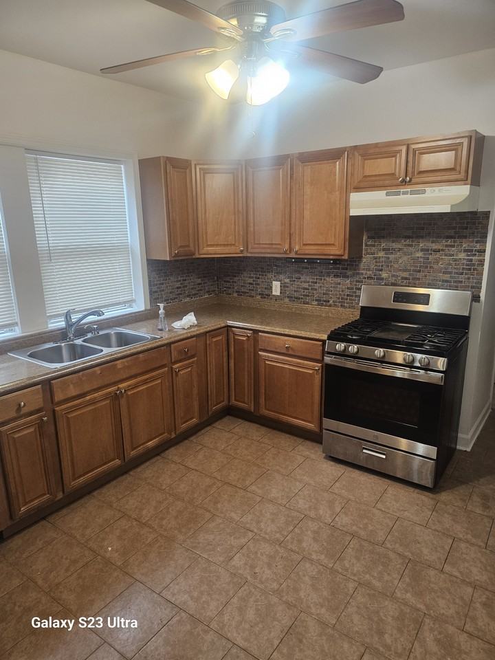 6410 S Rockwell St #2 - Photo 2 of 15