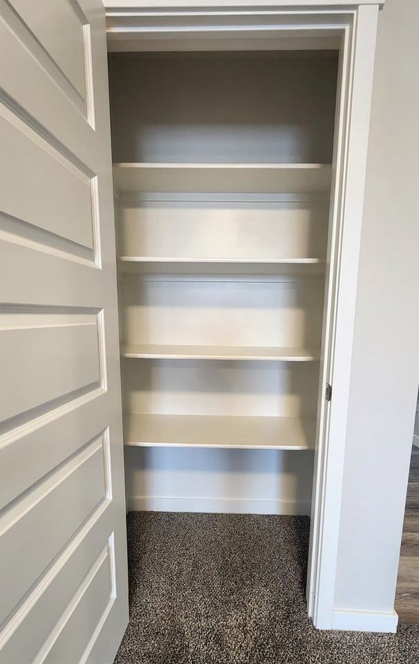 320 N Woodruff Ave #320 - Photo 4 of 27