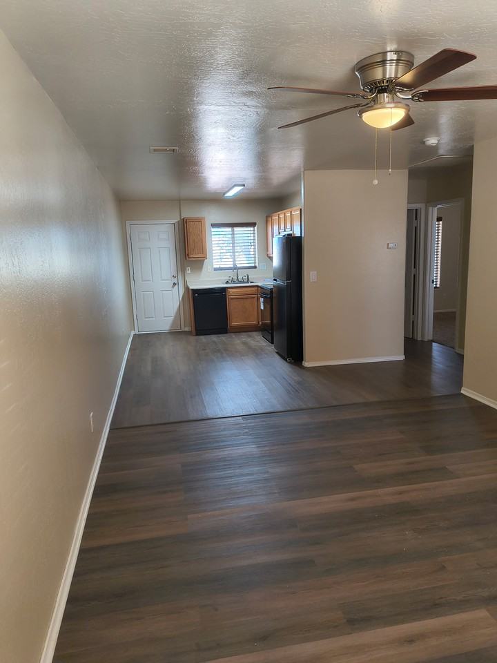 10158 W Durango Cir #NA - Photo 3 of 7