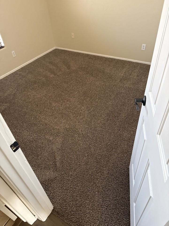 10158 W Durango Cir #NA - Photo 4 of 7