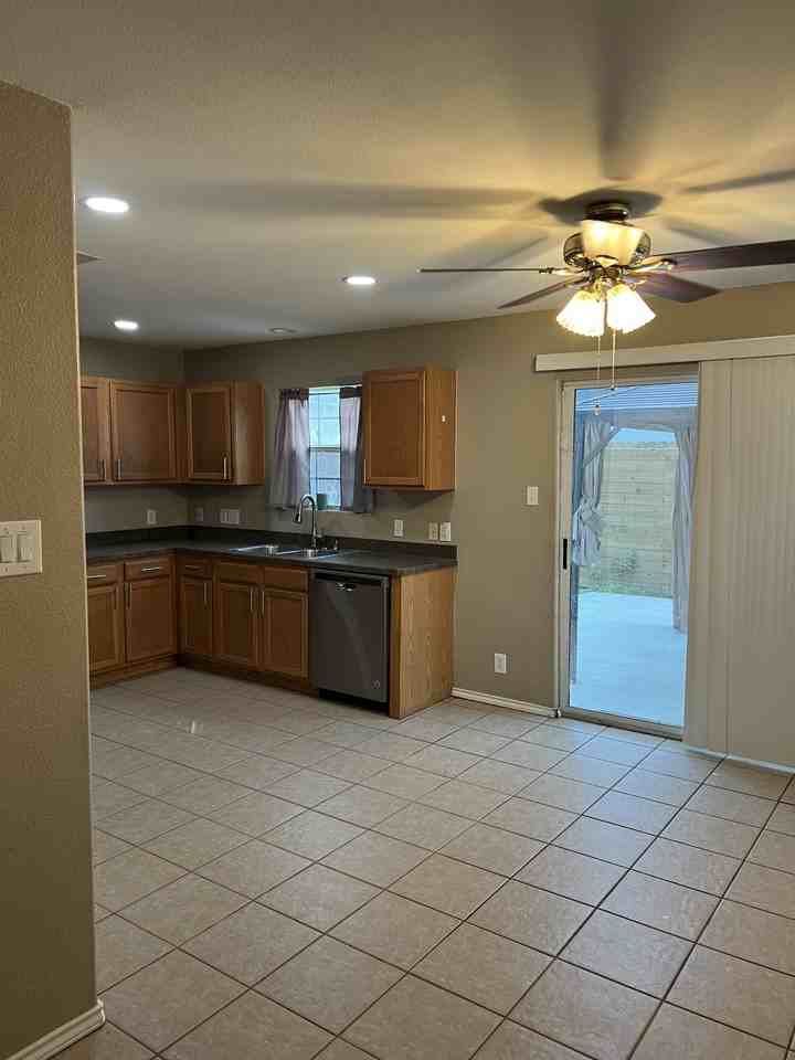 2530 Links Dr #NA - Photo 7 of 15