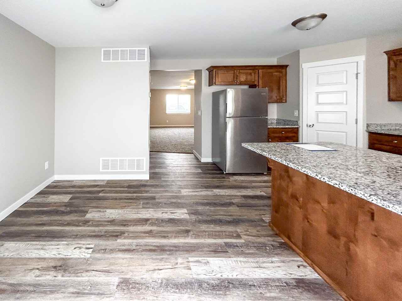 190 Margette Way #190-1 - Photo 6 of 35