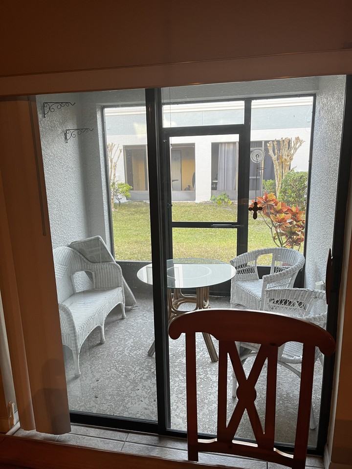 3451 Windsor Lake Cir #1 - Photo 7 of 14