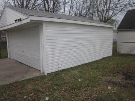 23812 Columbus Ave #1 - Photo 6 of 7