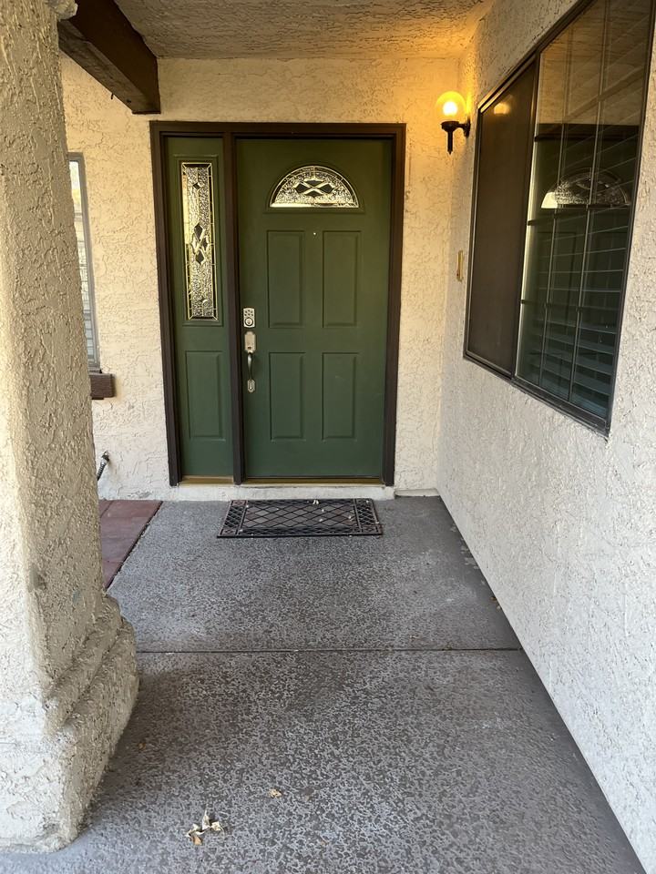 3121 La Mancha Way #1 - Photo 2 of 17