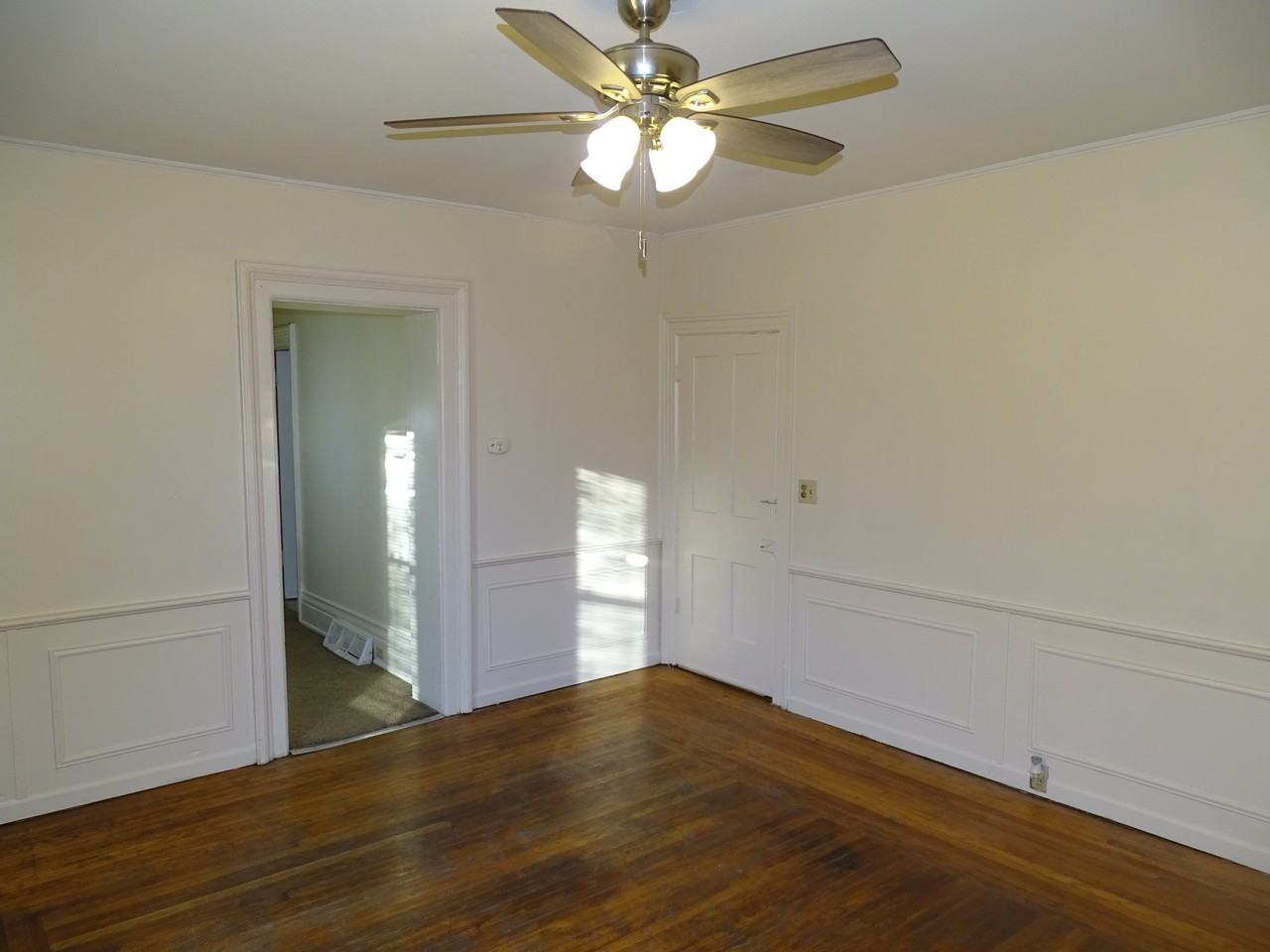 219 S Locust St #1 - Photo 3 of 10