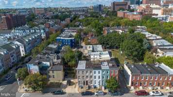 featured image of 764 Ramsay St #1