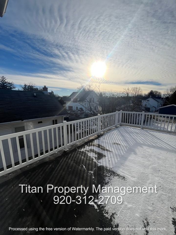 413 W South Park Ave #A - Photo 7 of 15