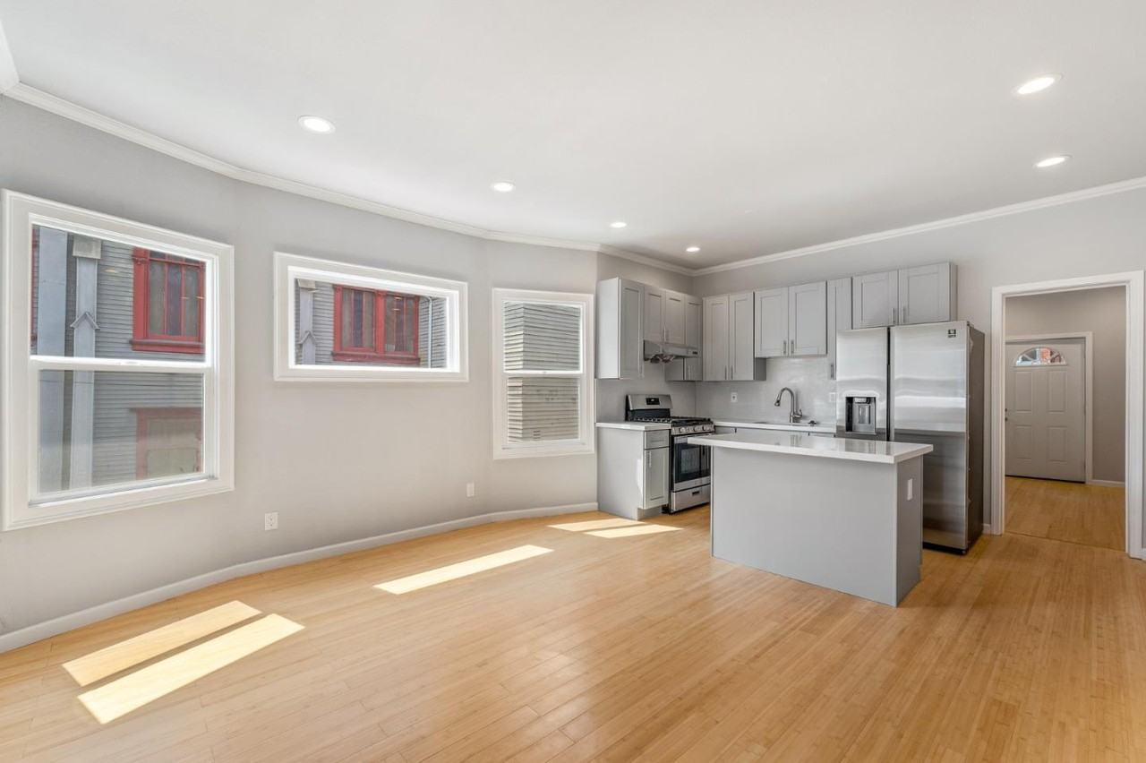 1015 Martin Luther King Jr Way #NA - Photo 7 of 13