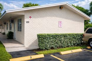 $995 Deposit w/ approved credit on this Great Neighborhood and Location - Photo 1 of 1