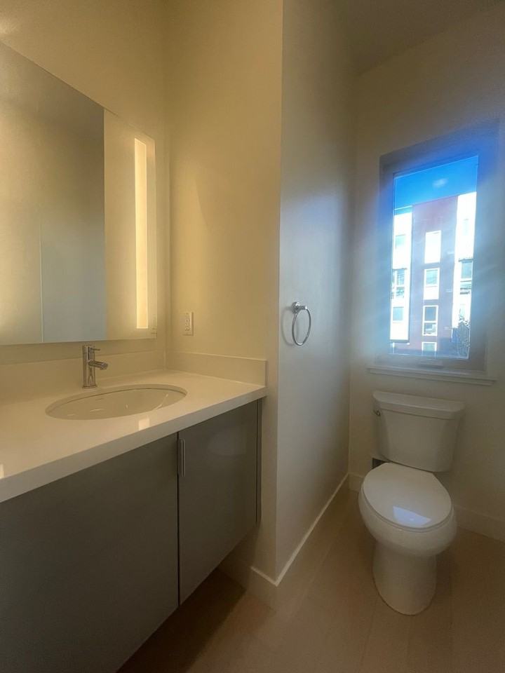 87 Kirkwood Ave - Photo 6 of 17