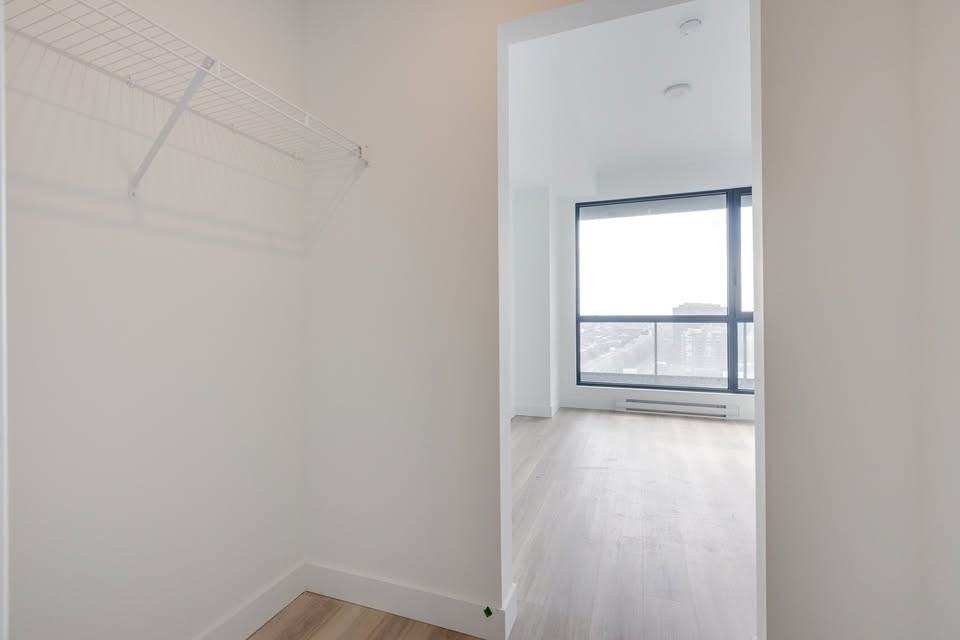 1001 Rue Lucien-L'Allier #1818 - Photo 6 of 31