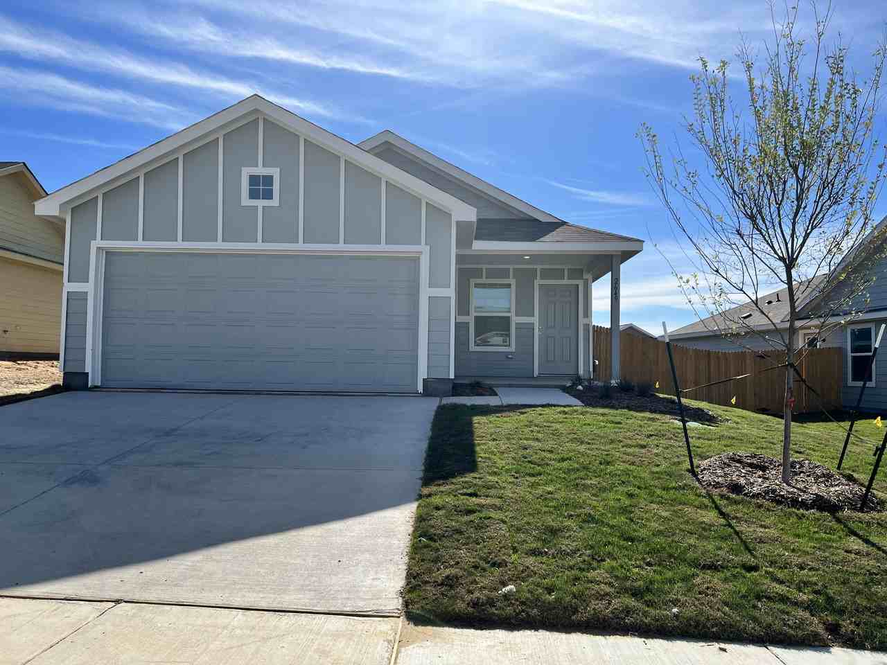 2649 Kingsman Dr #NA - Photo 2 of 19