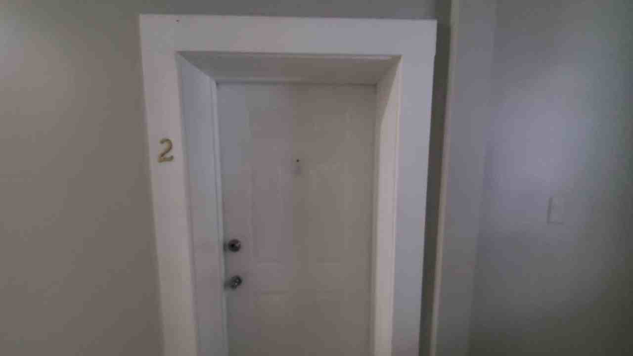 489 E Harrison St #1 - Photo 5 of 8