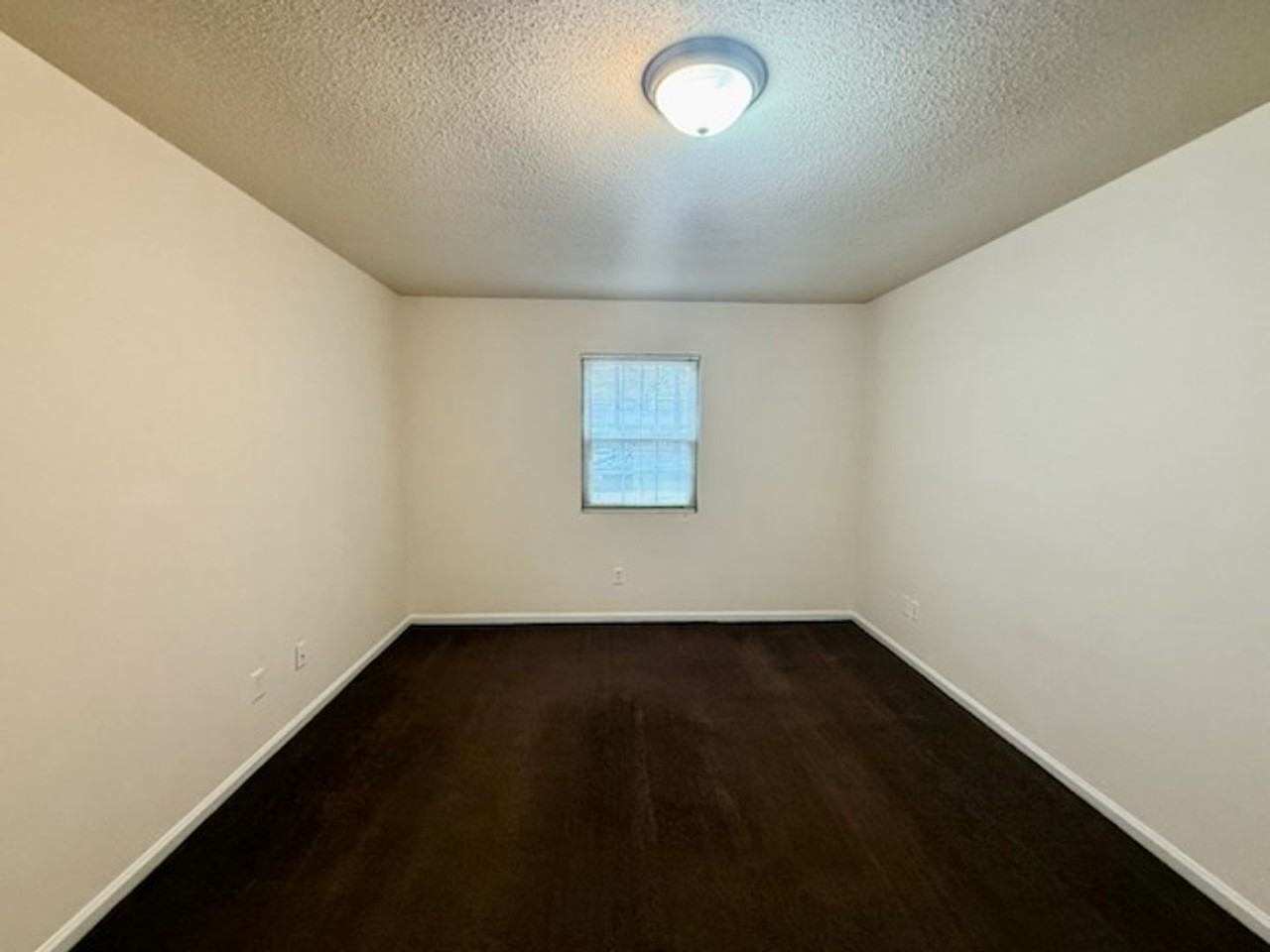 120 Albany St #23 - Photo 4 of 6