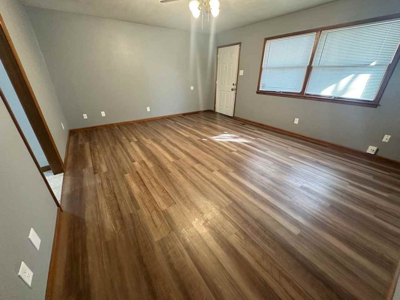 3519 Sw Kirklawn Ave - Photo 2 of 11