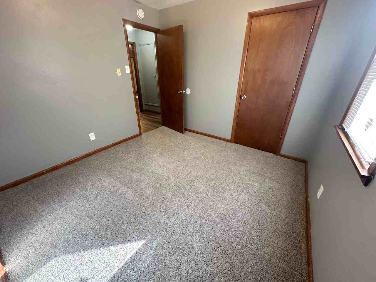 3519 Sw Kirklawn Ave - Photo 7 of 11