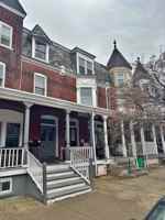 featured image of 516 W Allen St