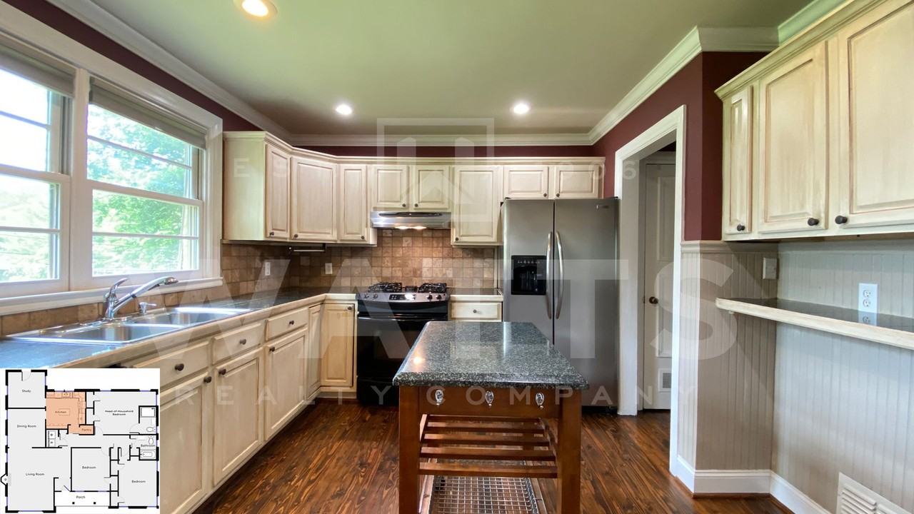 310 Westover Dr - Photo 7 of 34