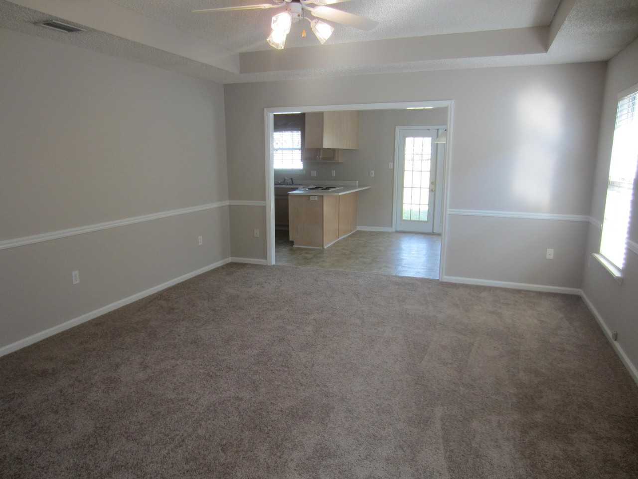 3011 Asbury Cir - Photo 3 of 11