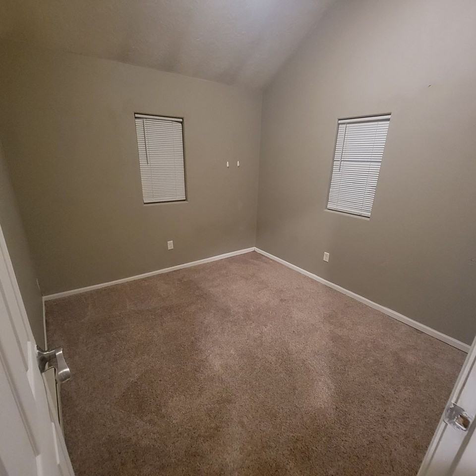 1630 S Palmetto St - Photo 7 of 8