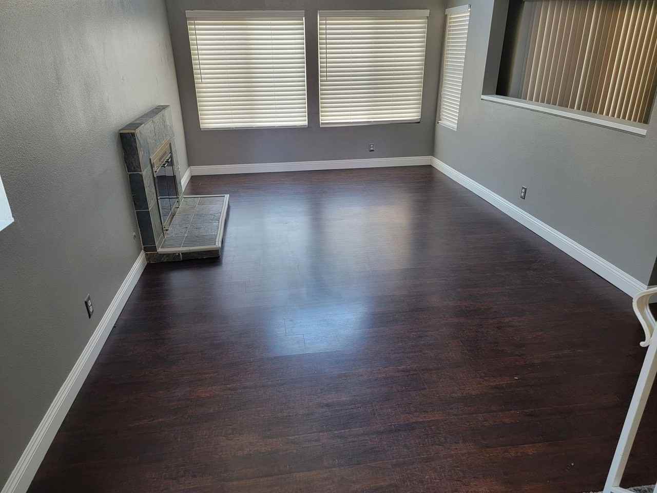 7598 Honeysuckle St - Photo 4 of 24