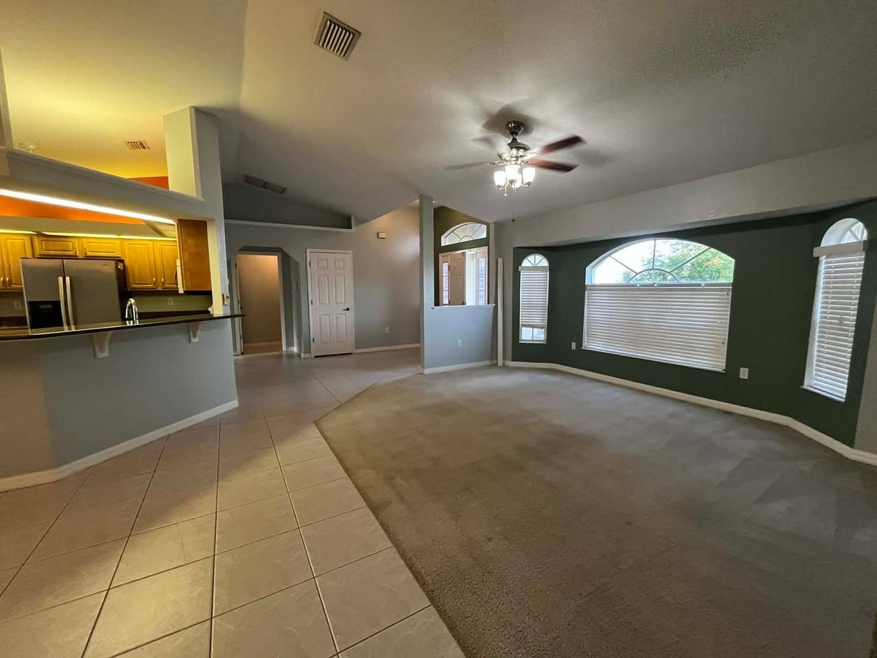 25381 Deep Creek Blvd - Photo 4 of 28