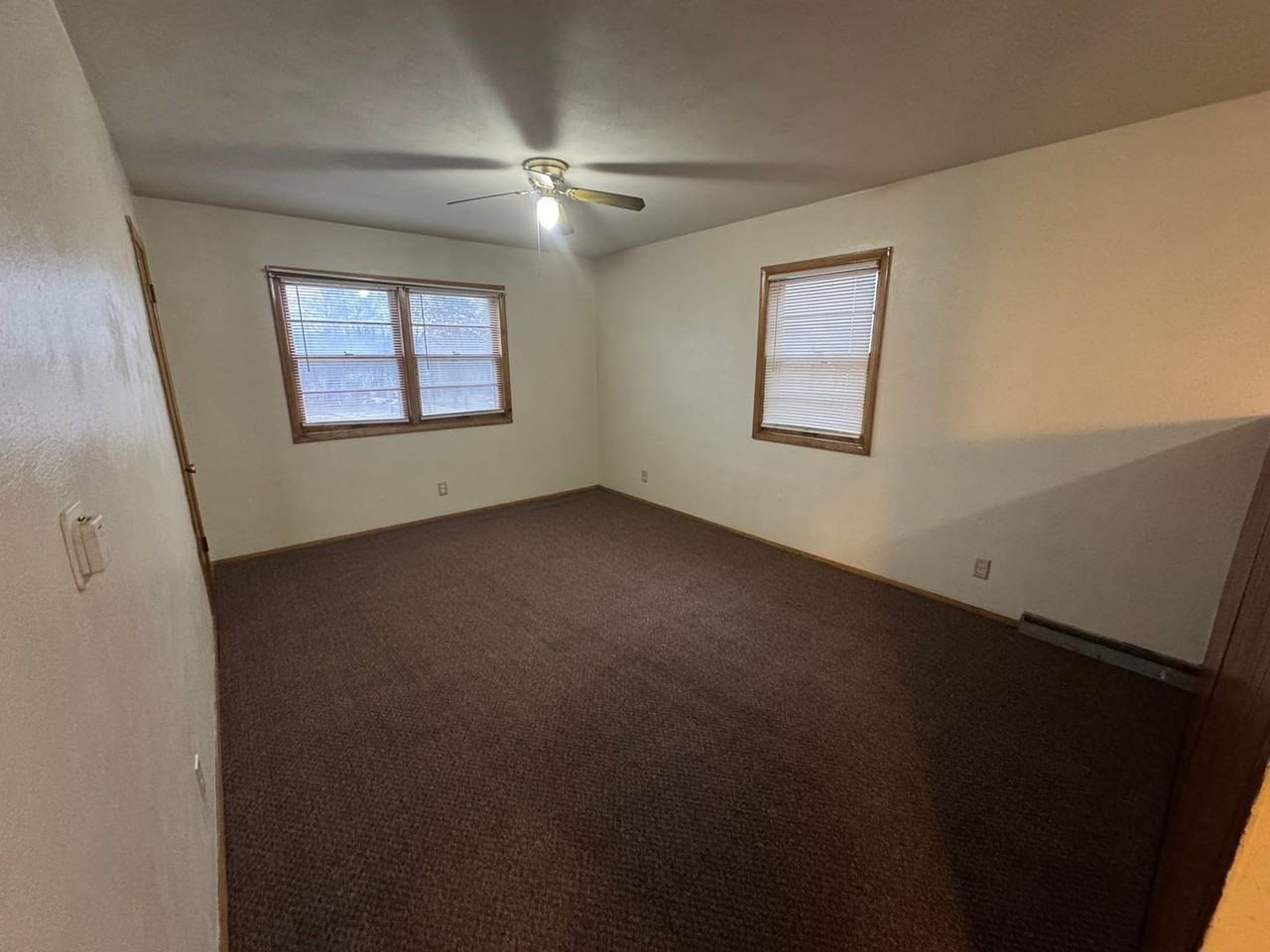 729 Avenue C - Photo 4 of 6