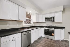 featured image of 334 Hyde Park Dr